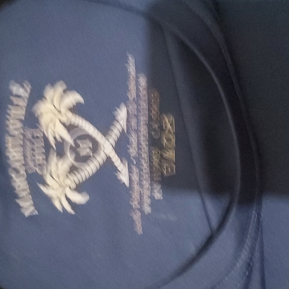 Men's tee - Picture 3 of 4